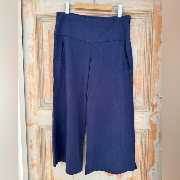 Melow by Melissa Bolduc blue cropped wide-leg pants. - Picture 1 of 7